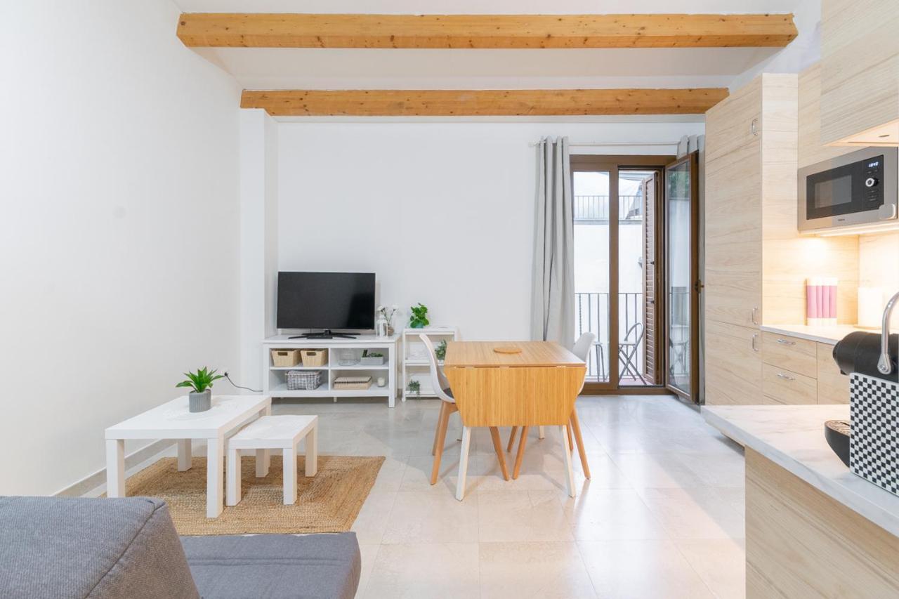 Vilanova i la Geltrú Nice City Center Apartment מראה חיצוני תמונה