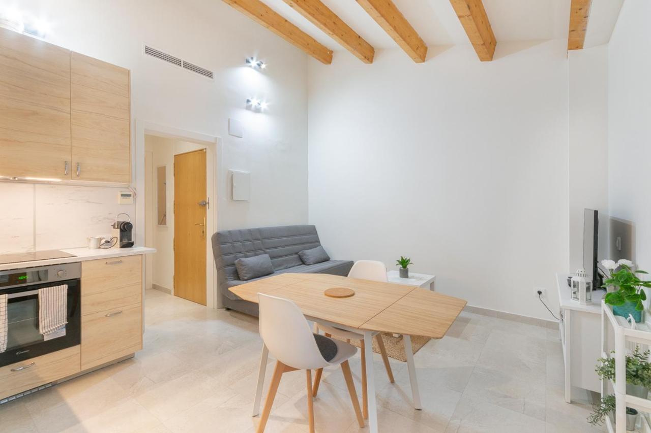 Vilanova i la Geltrú Nice City Center Apartment מראה חיצוני תמונה